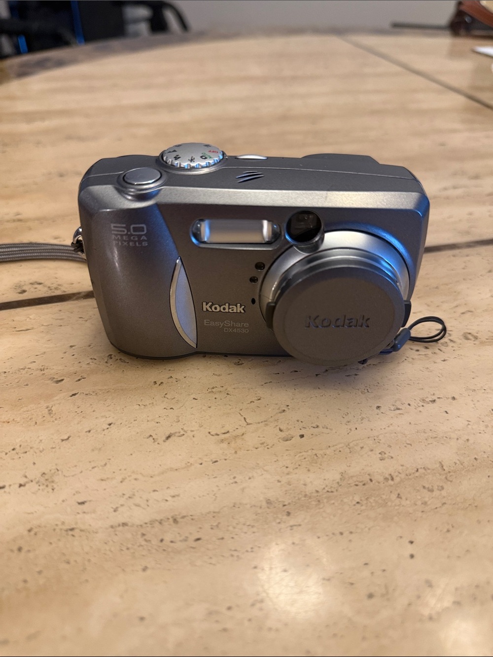 Kodak EasyShare 5.0MP Silver Compact Digital Camera